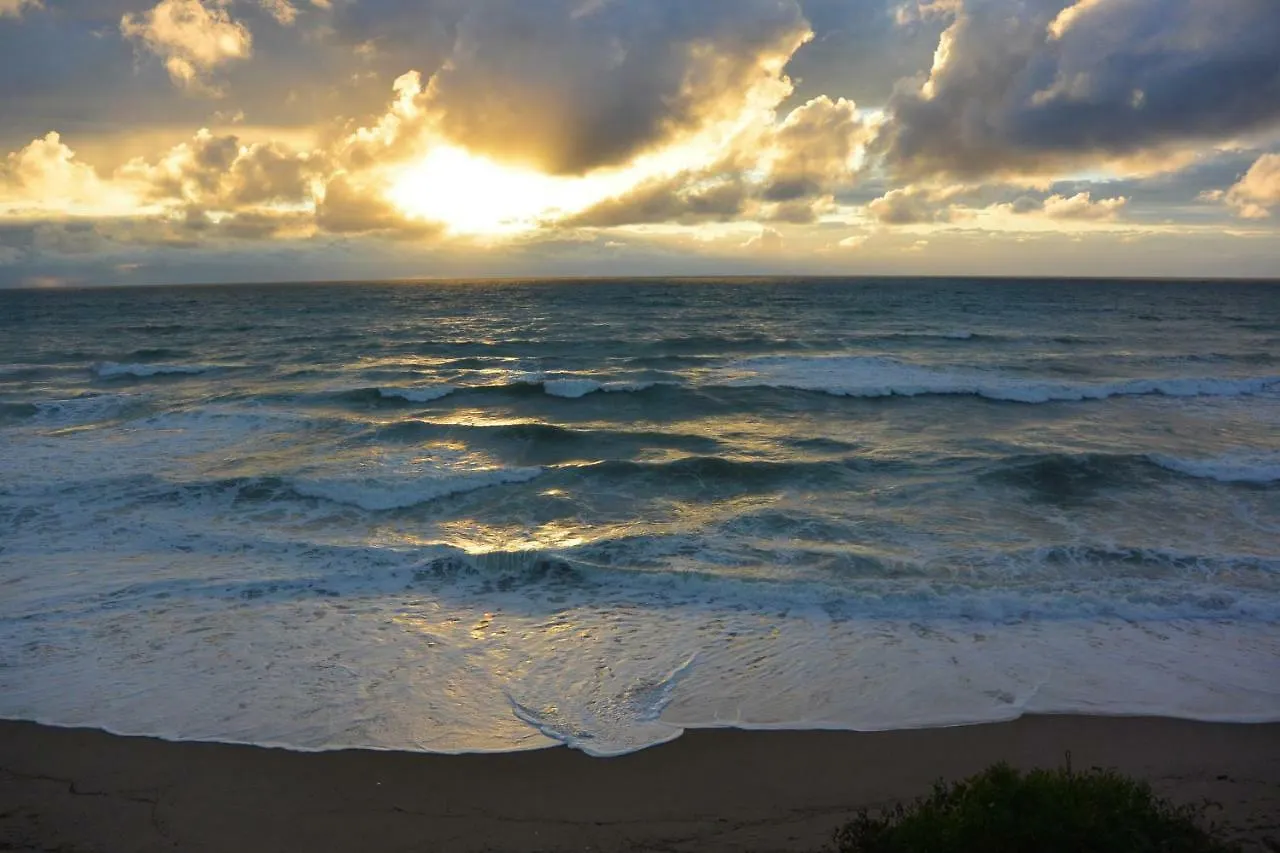 Apartamentos Sol Y Playa Almunecar 0*,